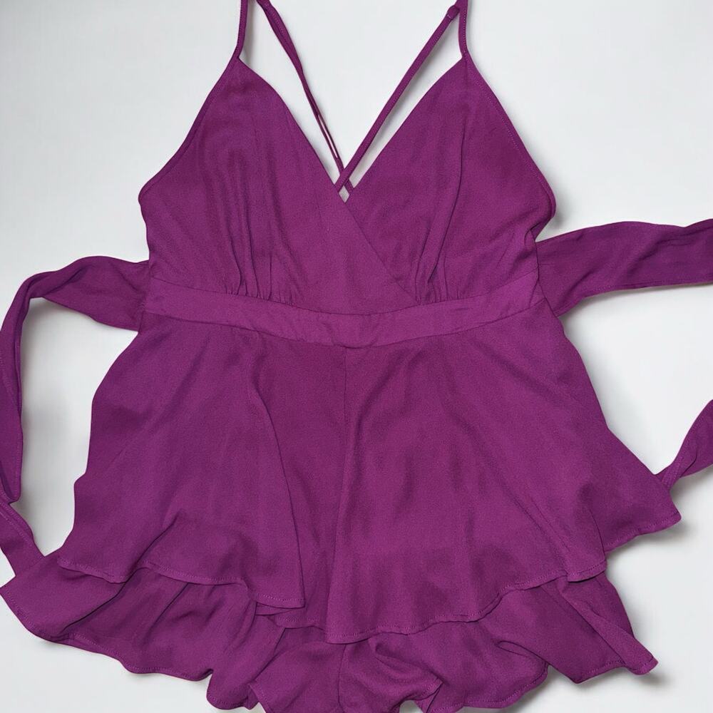 HAYDEN Spaghetti Strap Ruffle BottomRomper in Purple size‎ Large NEW